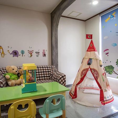 Famille Spa Resort Szogüpho Kültér fotó