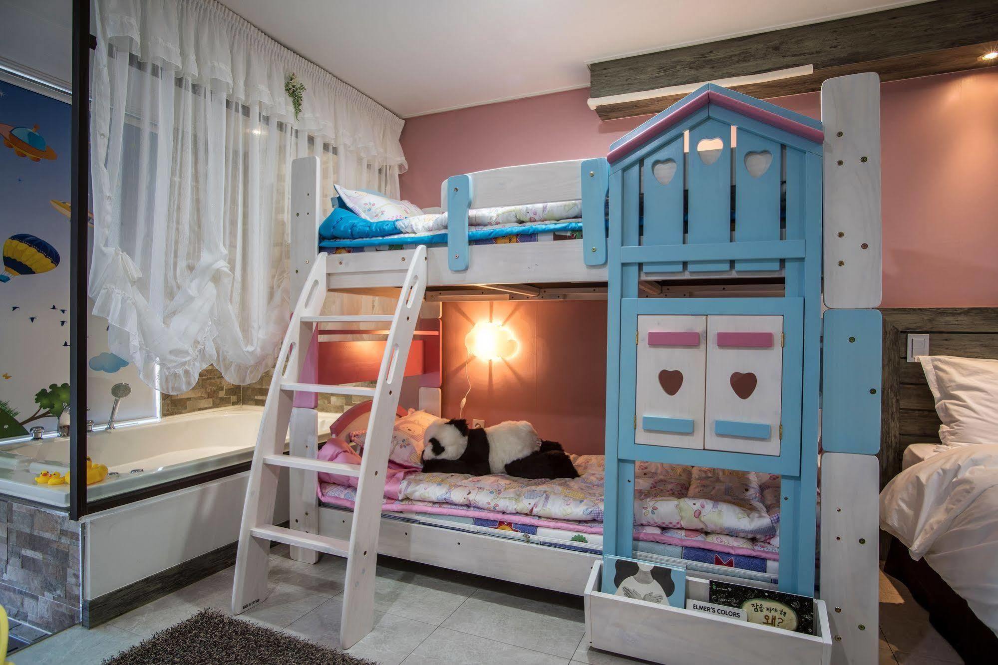 Famille Spa Resort Szogüpho Kültér fotó
