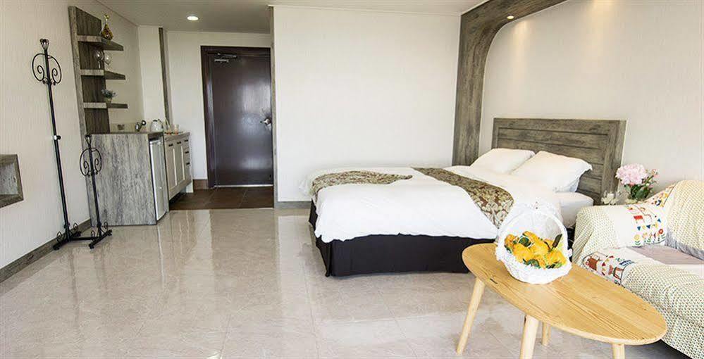 Famille Spa Resort Szogüpho Kültér fotó