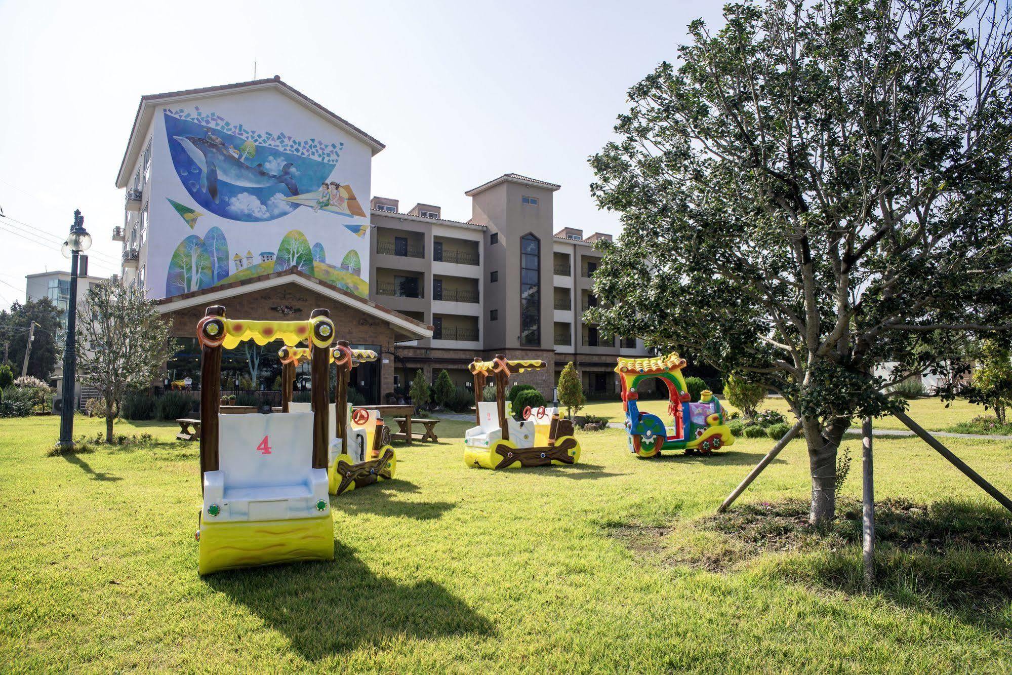 Famille Spa Resort Szogüpho Kültér fotó