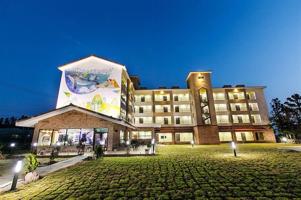 Famille Spa Resort Szogüpho Kültér fotó